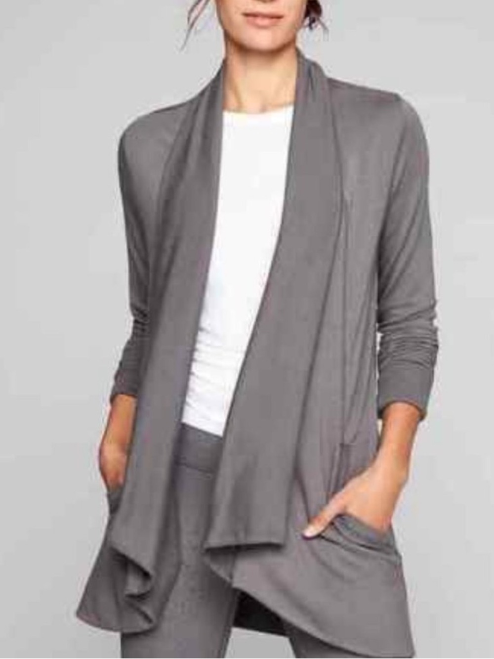 ATHLETA pranayama restore wrap size medium charcoal gray